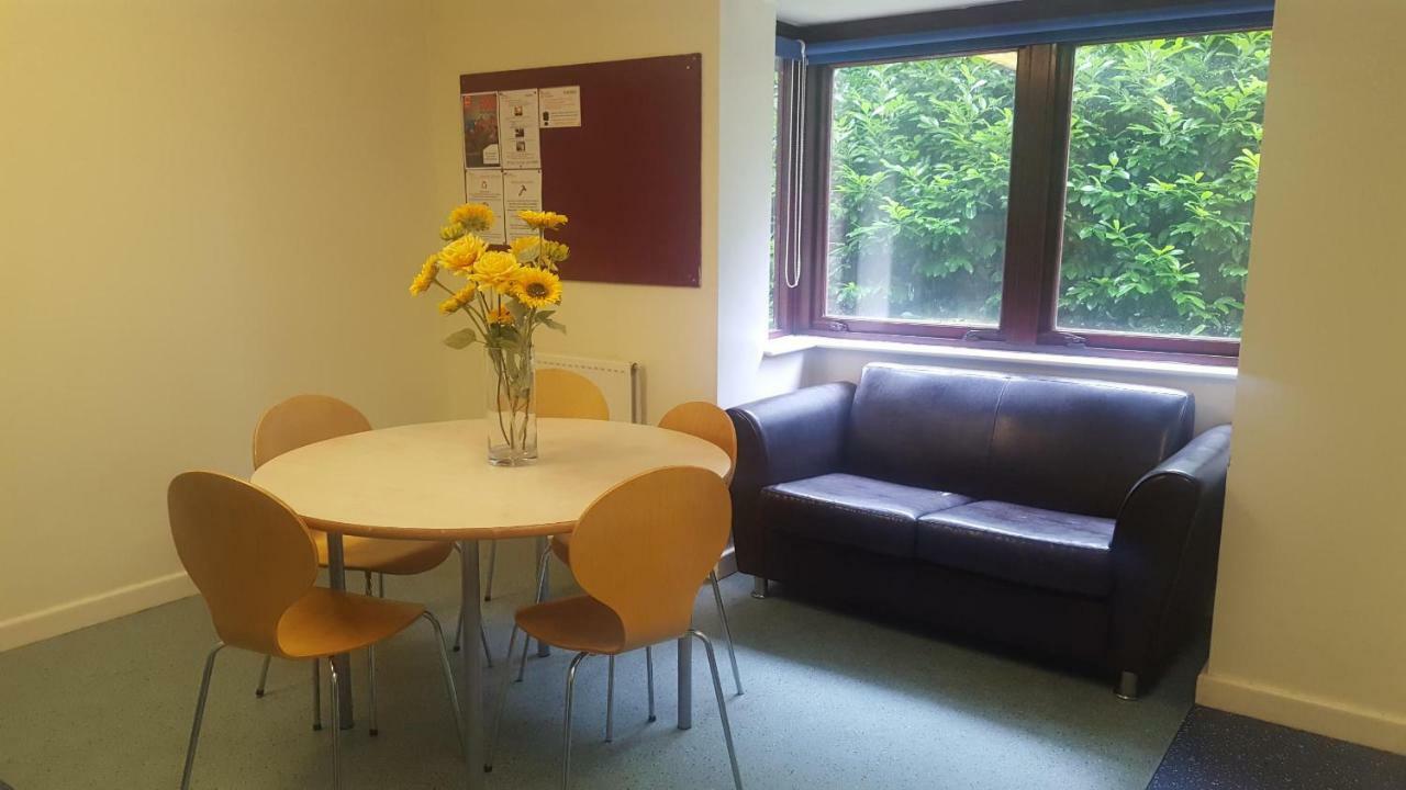 Oxley Hall-Campus Residence Leeds  Dış mekan fotoğraf